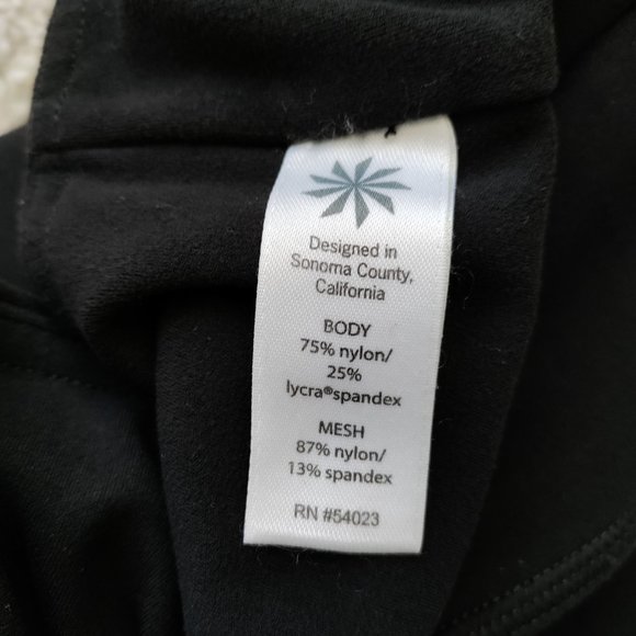 Athleta | Mantra High Rise Capri Mesh Panels Pants Size S - Picture 11 of 16